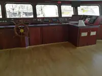 RoPax船 待售