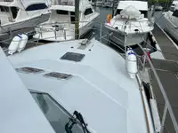 科考船 待售