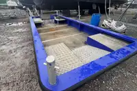 渡轮 待售