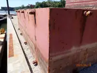 驳船 待售