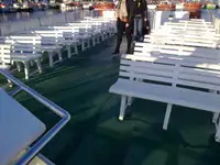 渡轮 待售