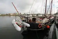 游艇 待售