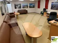 住宿驳船 待售