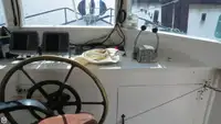 拖网渔船 待售