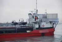 驳船 待售