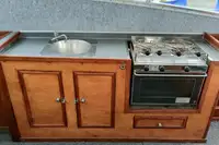 工作船 待售