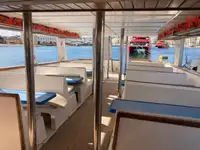 渡轮 待售