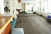 渡轮 待售