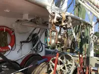 拖网渔船 待售