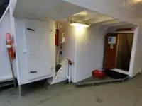 滚装船 待售