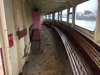 渡轮 待售