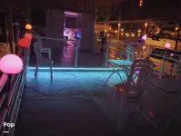 渡轮 待售