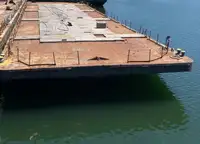 驳船 待售