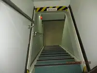 冷藏船 待售