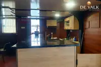 渡轮 待售
