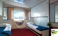 滚装船 待售