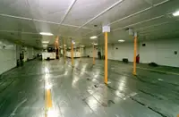 滚装船 待售