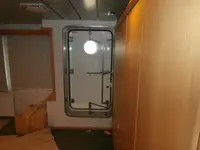 集装箱船 待售
