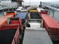 客滚船 待售