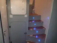 工作船 待售