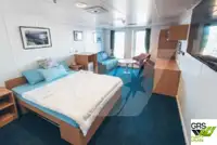RoPax船 待售