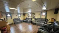 Trawler 出售