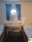 滚装船 待售