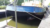 拖网渔船 待售