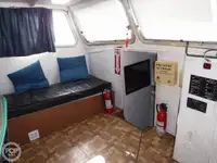 拖网渔船 待售