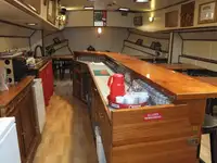 驳船 待售