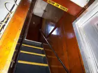拖船 待售