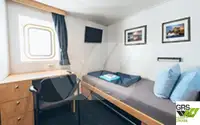 RoPax船 待售