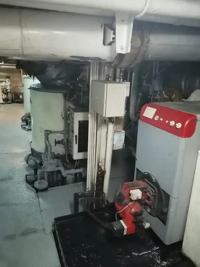 油/化学品油轮 待售
