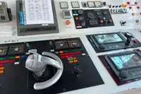 滚装船 待售