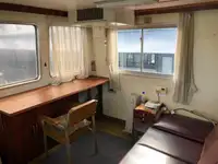 拖船 待售