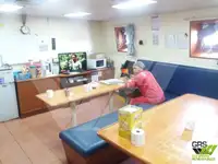 登陆艇，坦克 待售