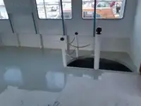 潜水支援船 待售