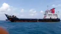 登陆艇，坦克 待售