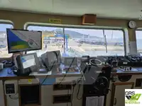 登陆艇，坦克 待售