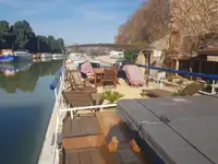 驳船 待售