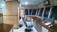 登陆艇，坦克 待售