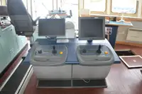 拖船 待售