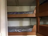 供应船 待售