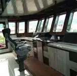 登陆艇，坦克 待售