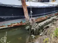 供应船 待售