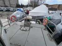 工作船 待售