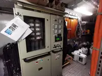 滚装船 待售