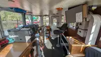 测量船 待售