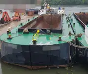 驳船 待售
