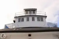 渡轮 待售